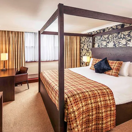 Mercure Maidstone Great Danes Hotel Exterior photo