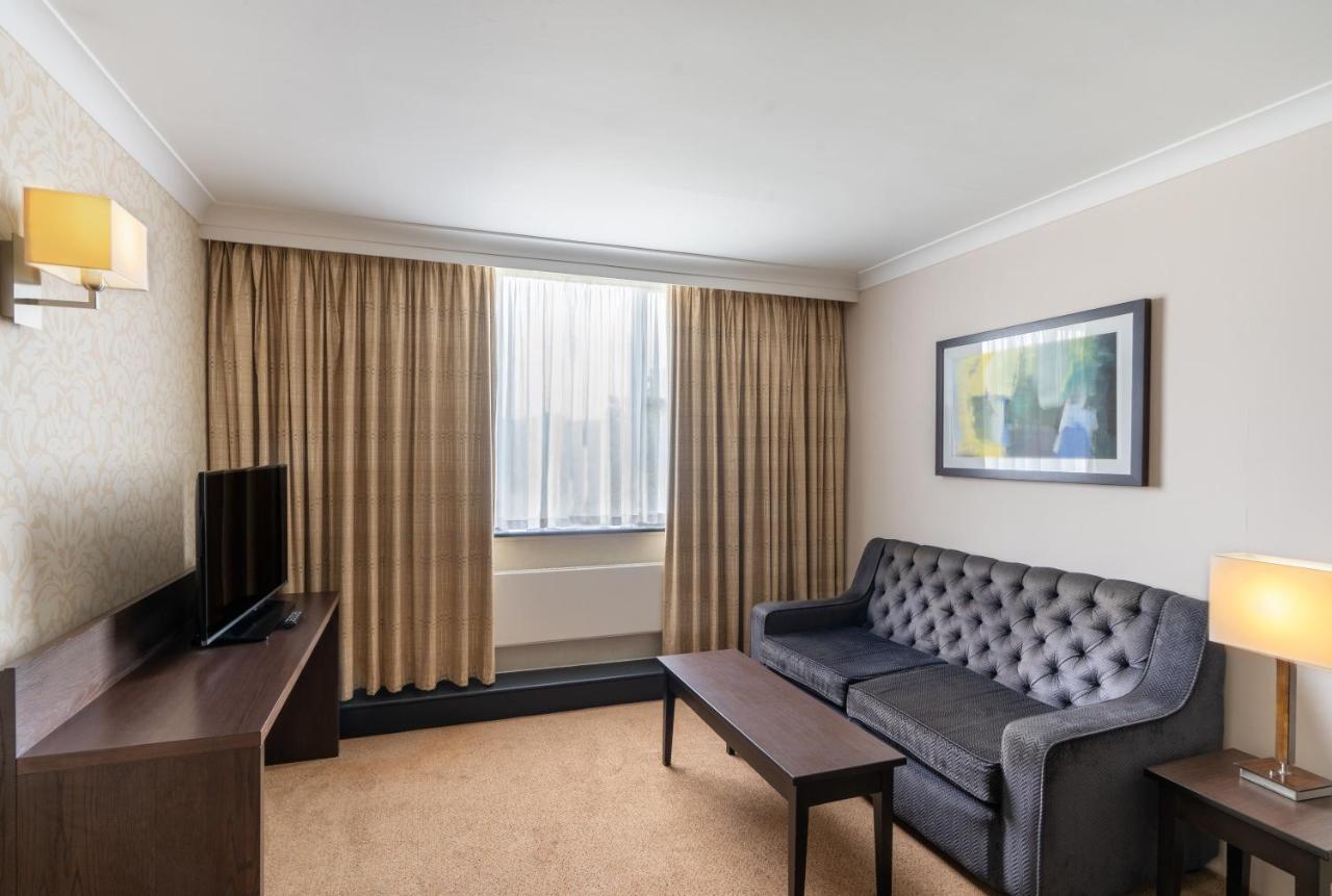 Mercure Great Danes